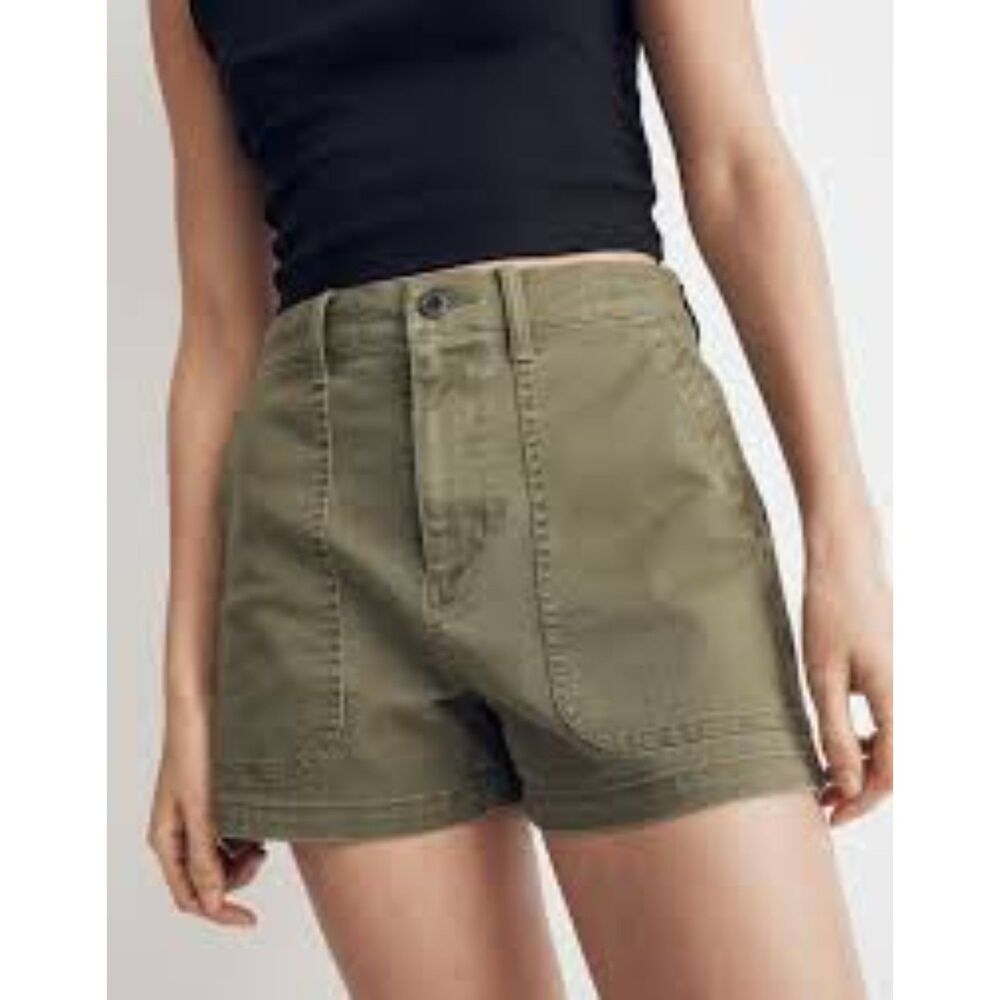 Madewell The Perfect Vintage Fatigue Short in Olive Green, Size 26 (D3)